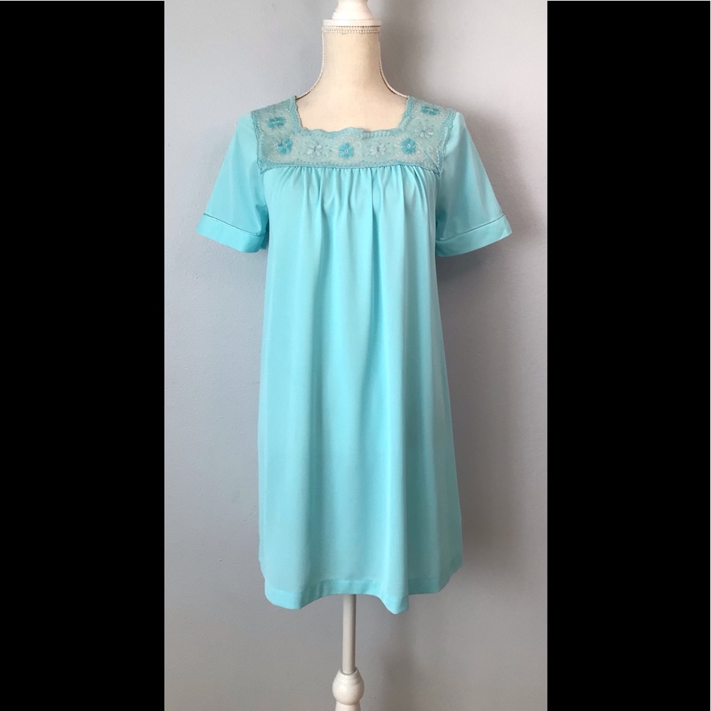 Vintage Penneys Gaymode Nylon Nightie Nightgown